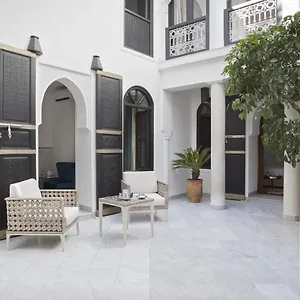 Guest house Mirage